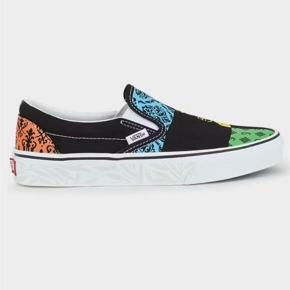 Vans X Crayola Sneaker Collection - Picture 2 of 12